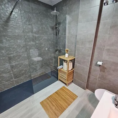 Апартаменти Playa Tamara *