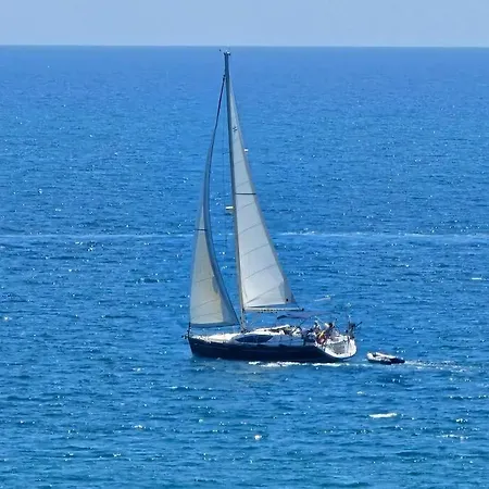 Playa Tamara Apartman *